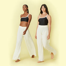 Load image into Gallery viewer, The Perfect Palazzo Pant - Main
